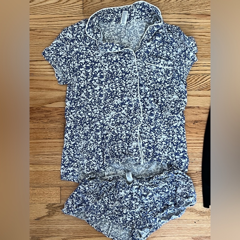 Pajama set
